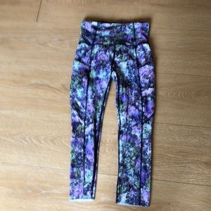 Lululemon fast and free crop .